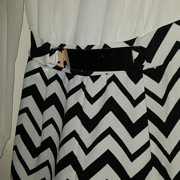 DRESSY ROMPER - Picture 5 of 5